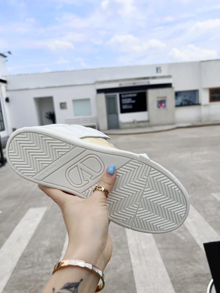 Valentino shoes (35-45) V007