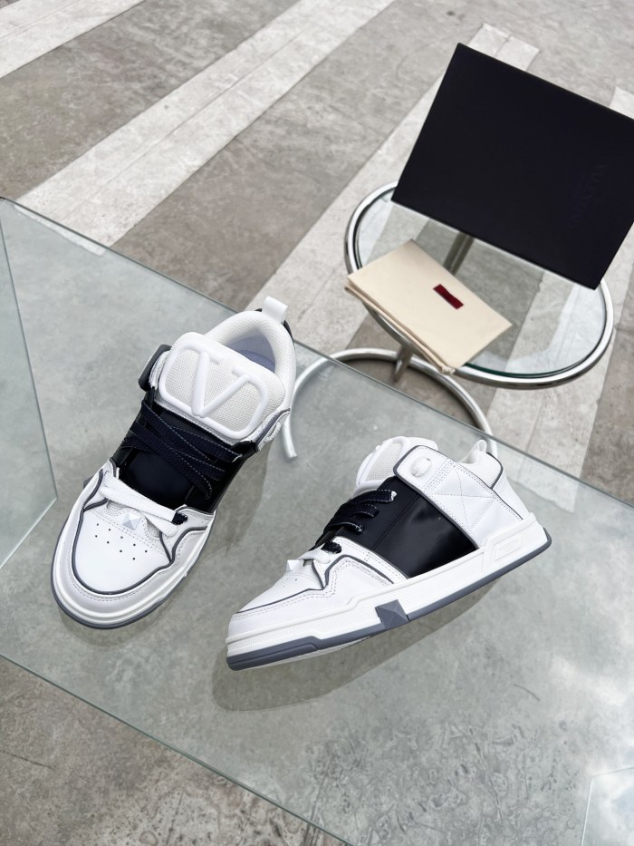Valentino shoes (35-45) V007