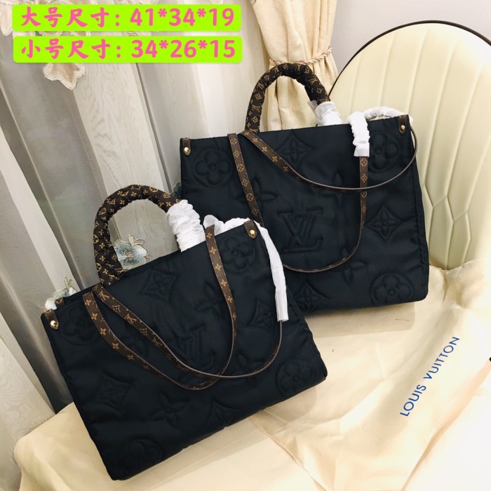 Louis Vuitton ONTHEGO MM-M21069 GM-M21053 MQ012