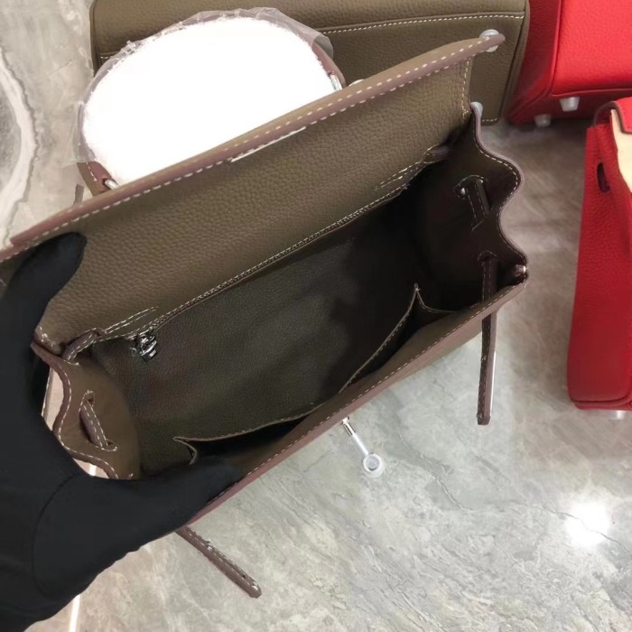 Hermes009XYZ022032
