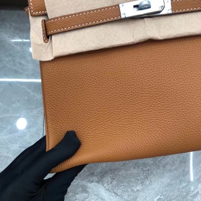 Hermes009XYZ022032