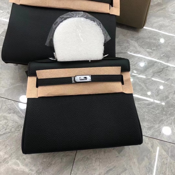 Hermes009XYZ022032