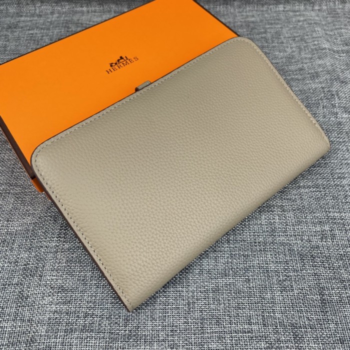 Hermes533XYZ061 20cm