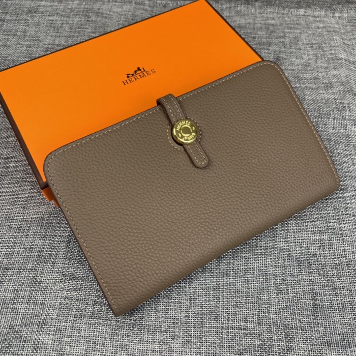 Hermes533XYZ061 20cm