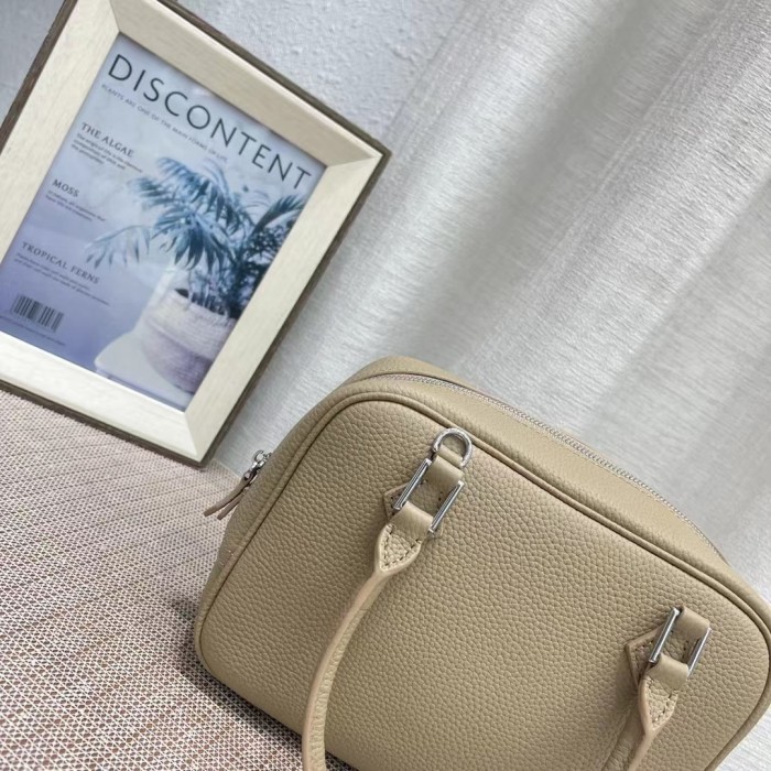 Hermes012XYZ022 20CM