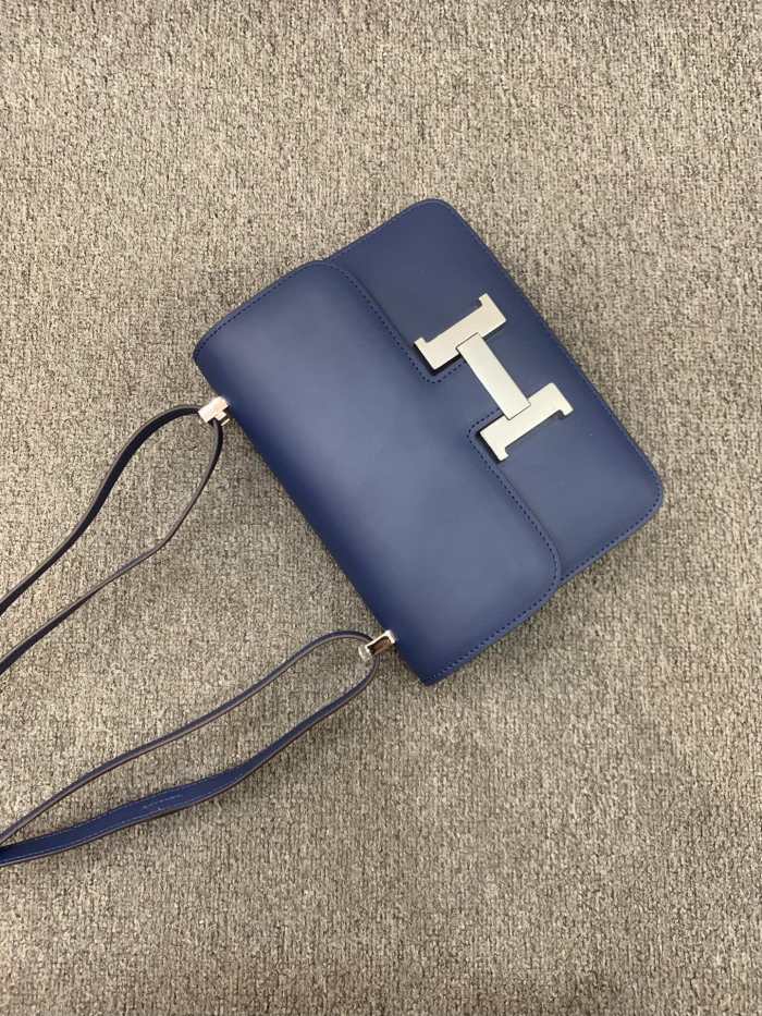 Hermes014XYZ002012 Silver logo