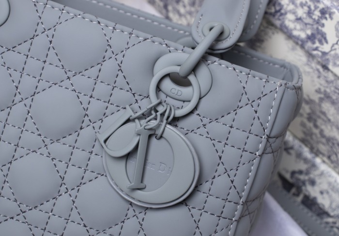 Dior lady bag 24cm CD 2022XB