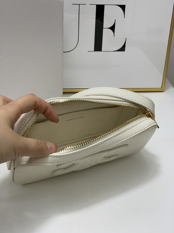 Celine012XX081