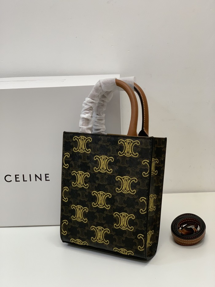 Celine011XX081