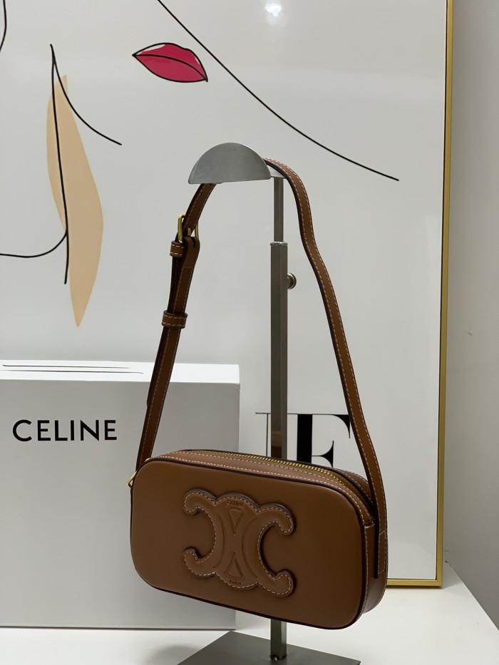 Celine012XX081