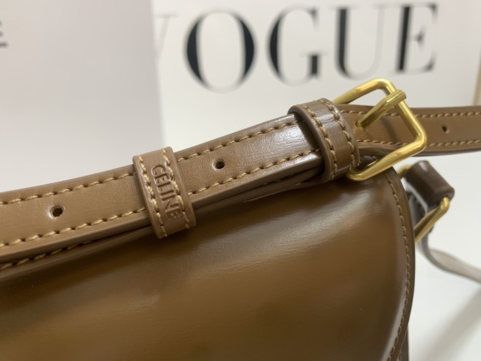 Celine008XX512