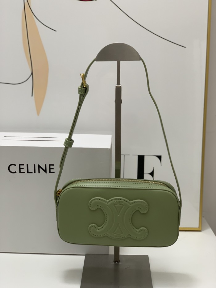 Celine012XX081