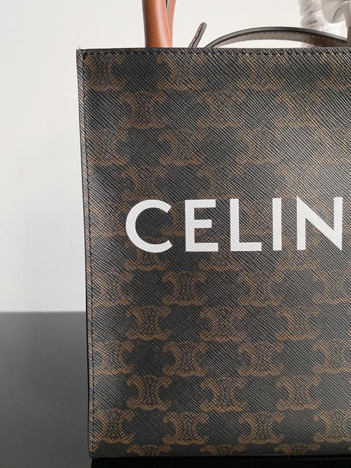 Celine011XX081