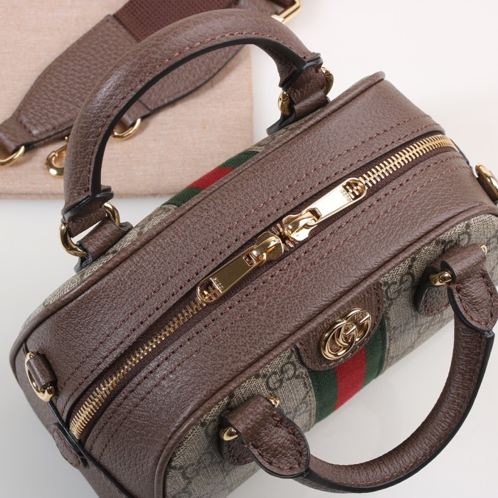 Gucci723309、724575、724606smile 20cm 32.5cm 40cm
