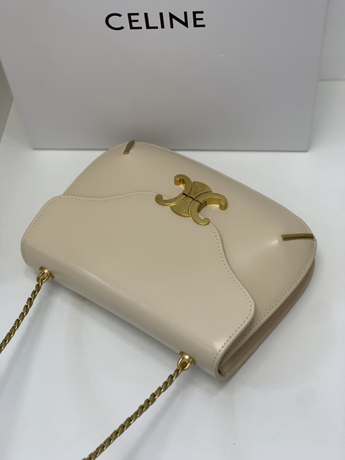 Celine009XX081