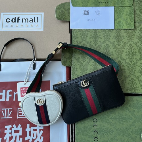 Gucci698805smile021