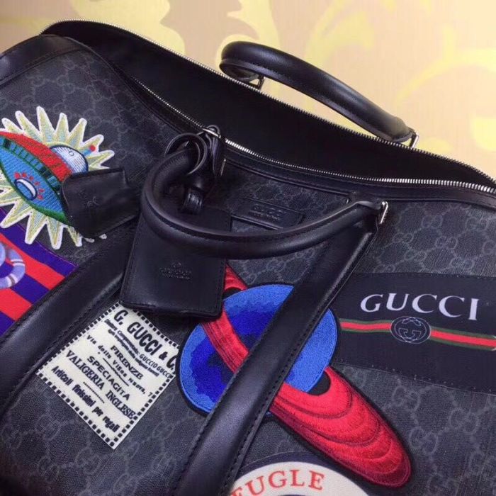 Gucci474131smile042