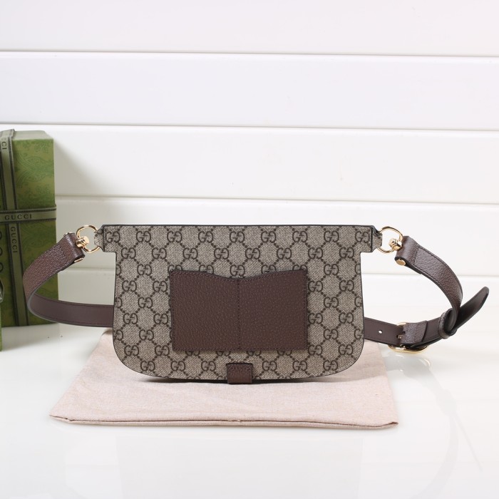 Gucci718154smile061 24 cm
