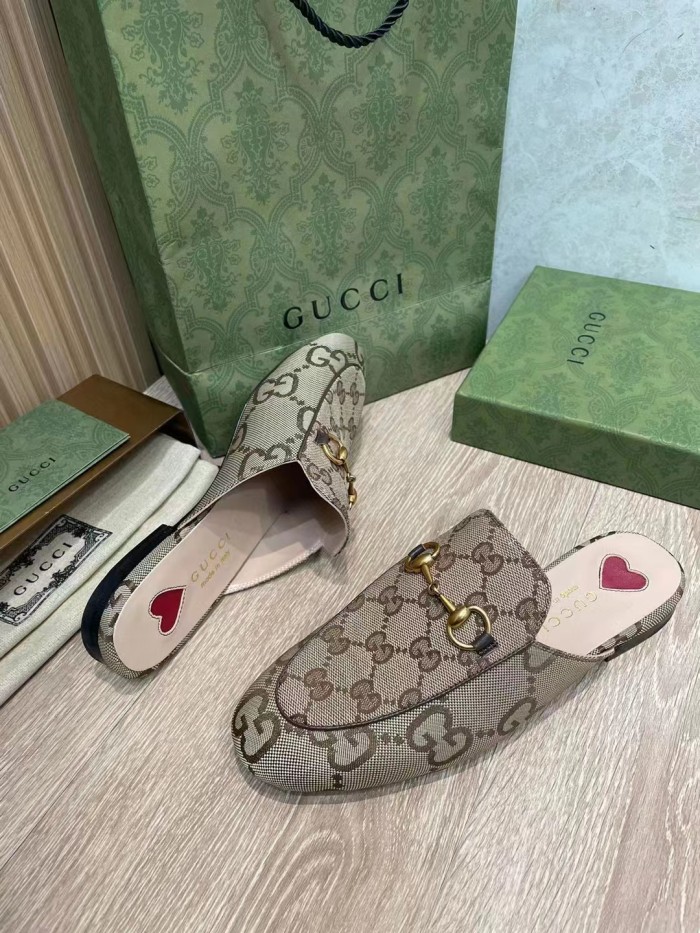 Gucci Women's Jumbo GG Princetown Slipper