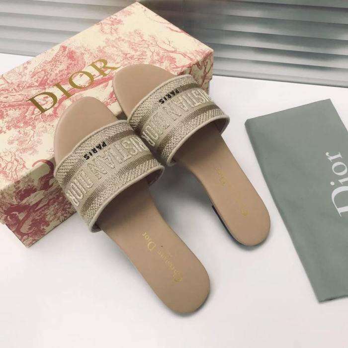 Dior002XM561