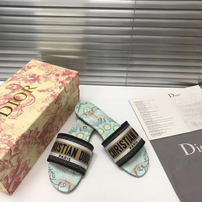 DIOR 004 XM 561 01