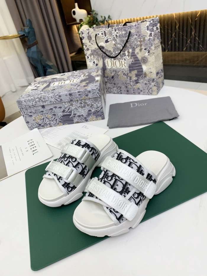 Dior shoes 002 XM 012