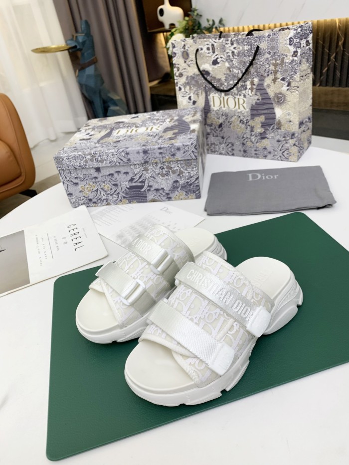 Dior shoes 002 XM 012