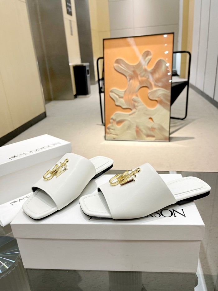 JW Anderson shoes 001 XM 032