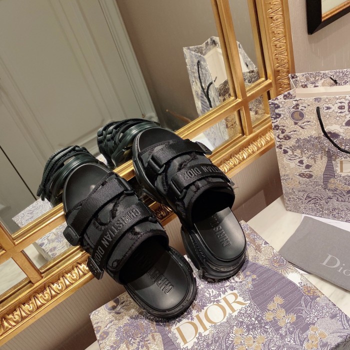 Dior shoes 002 XM 012