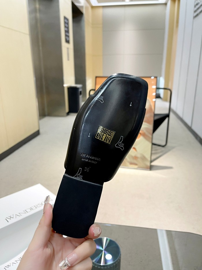 JW Anderson shoes 001 XM 032