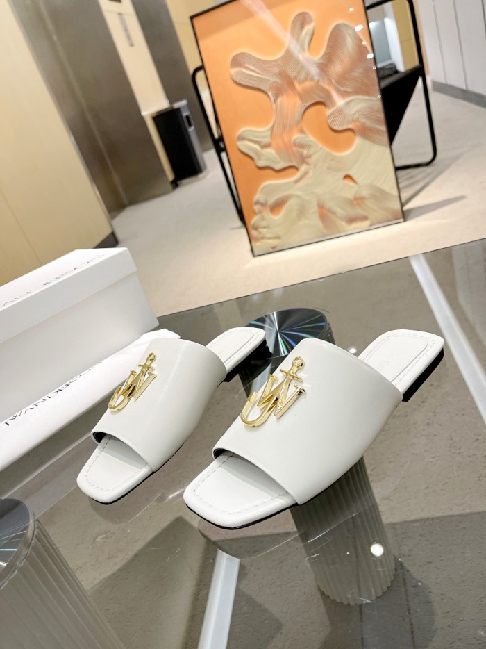JW Anderson shoes 001 XM 032