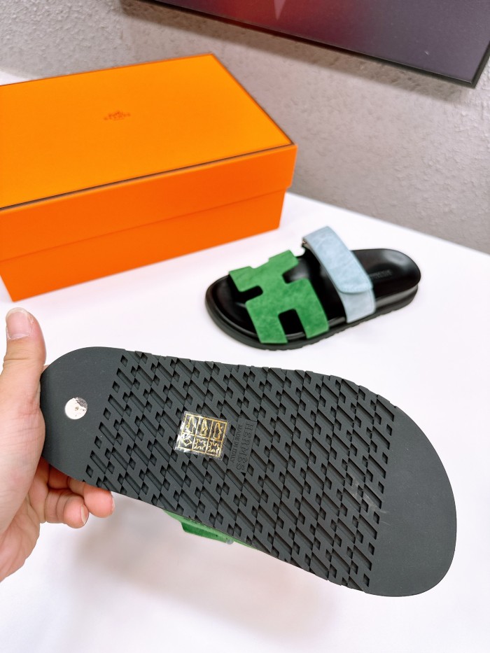 HERMÈS CHYPRE SANDALS 012 XM 052