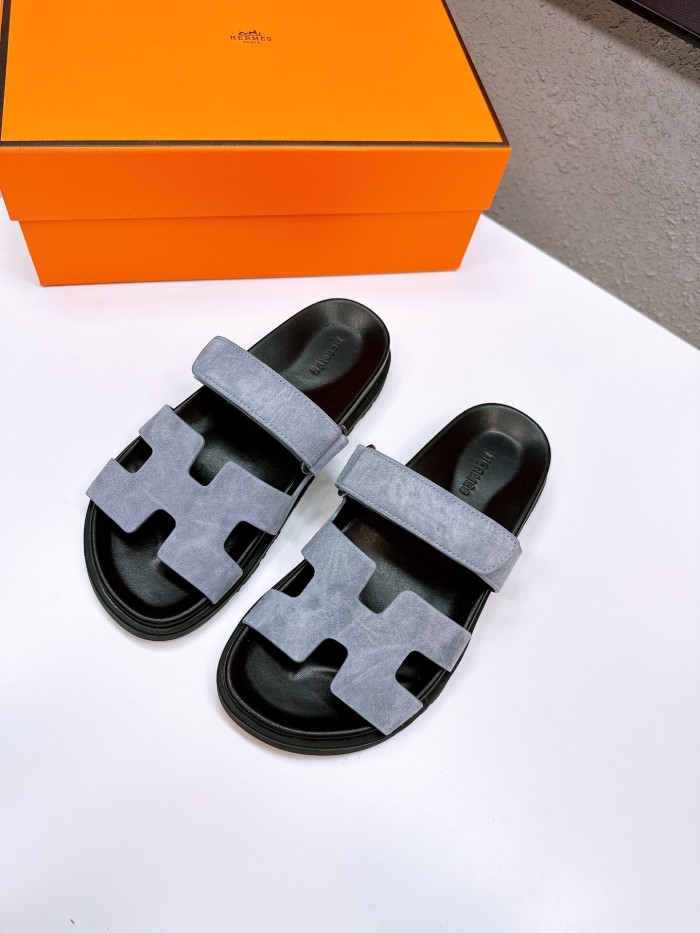 HERMÈS CHYPRE SANDALS 012 XM 052