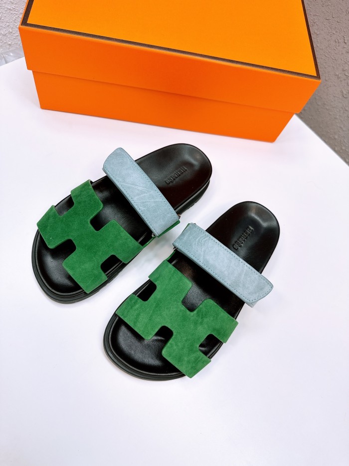 HERMÈS CHYPRE SANDALS 012 XM 052