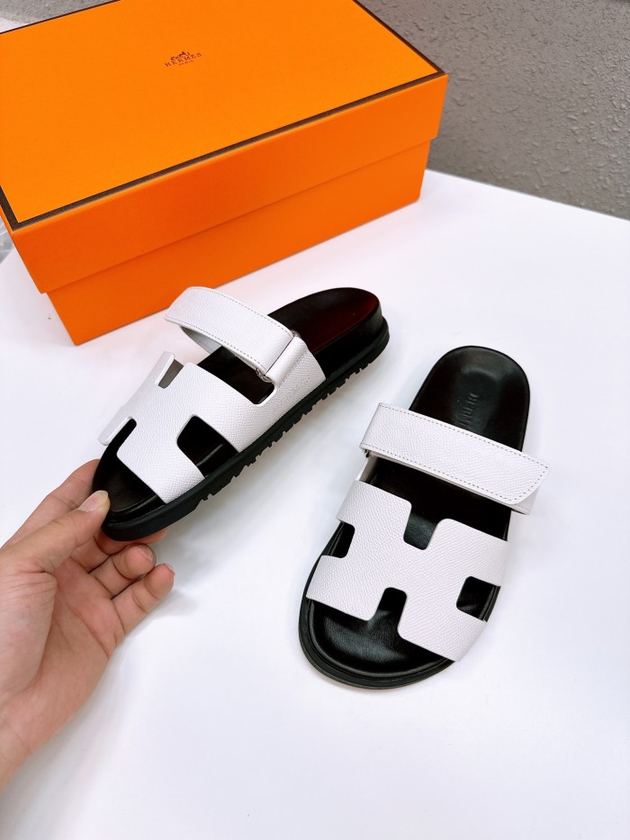 HERMÈS CHYPRE SANDALS 009 XM 052