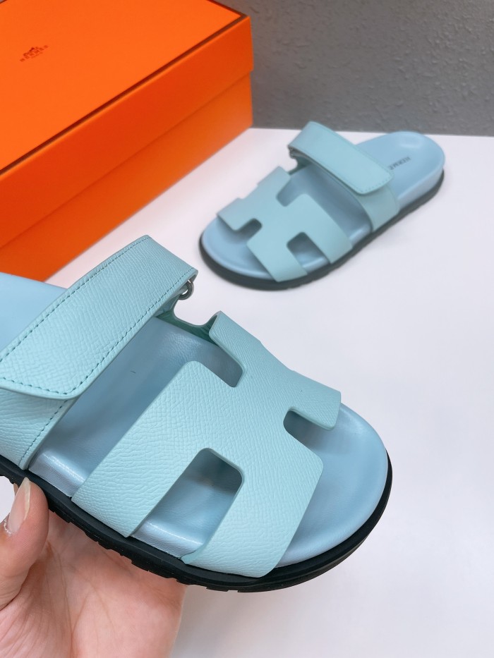 HERMÈS CHYPRE SANDALS 010 XM 052
