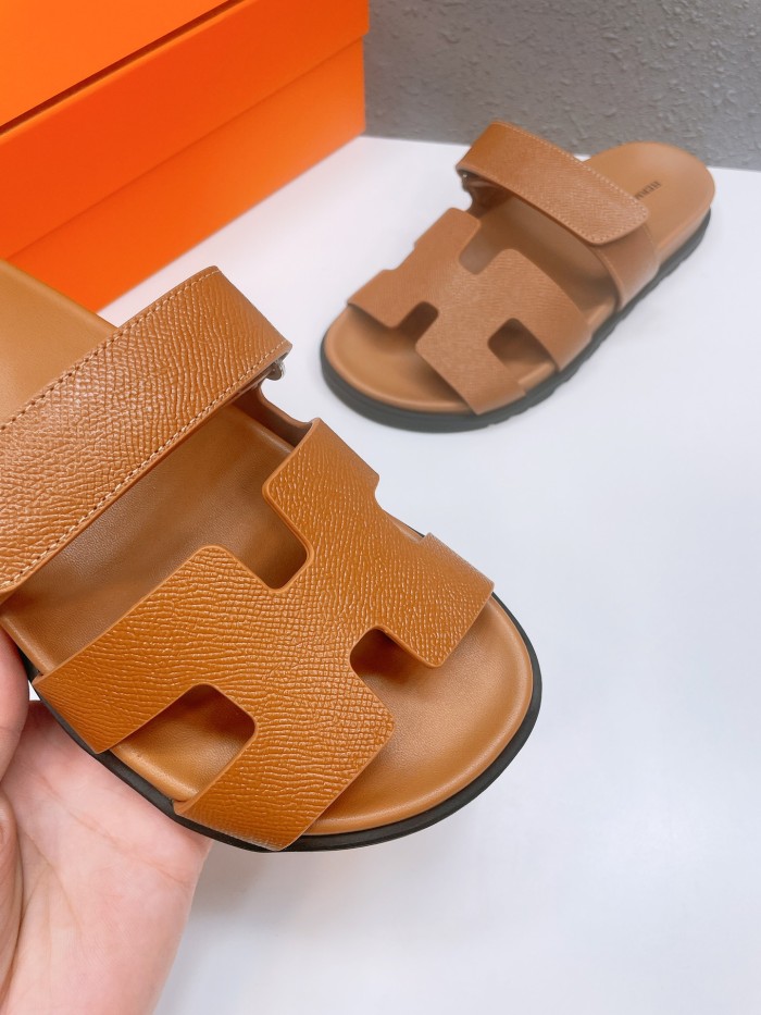 HERMÈS CHYPRE SANDALS 010 XM 052