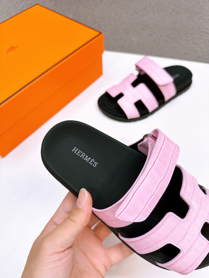 HERMÈS CHYPRE SANDALS 011 XM 052