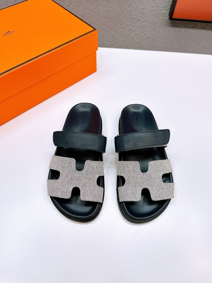 HERMÈS CHYPRE SANDALS 008 XM 052