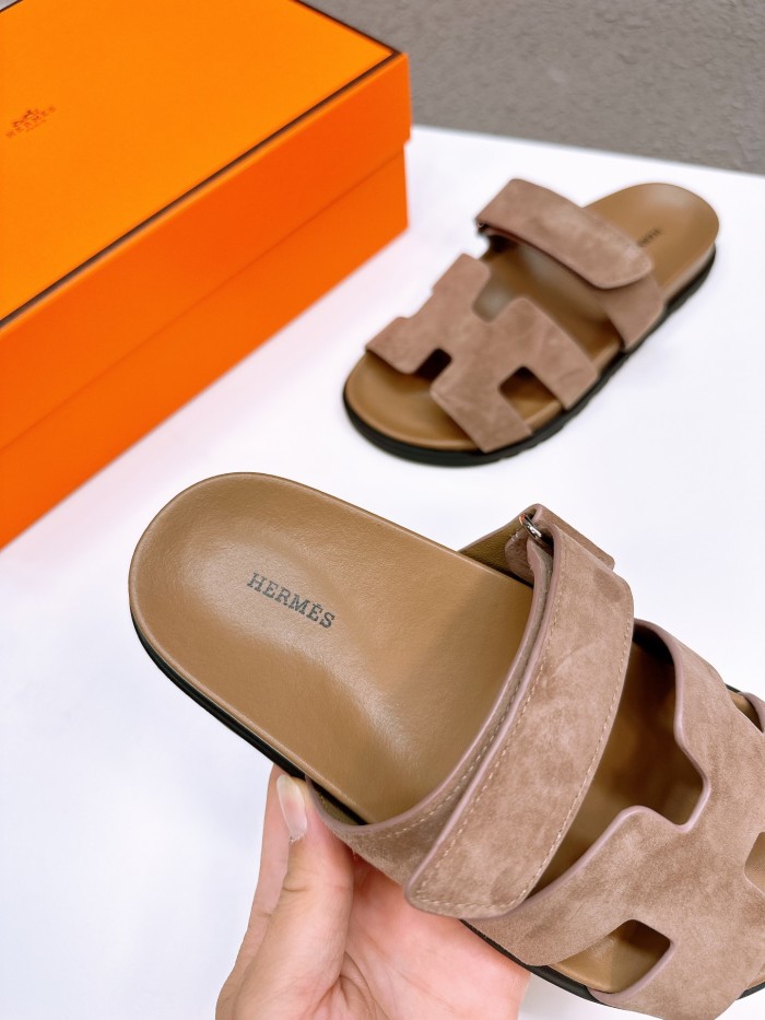 HERMÈS CHYPRE SANDALS 011 XM 052