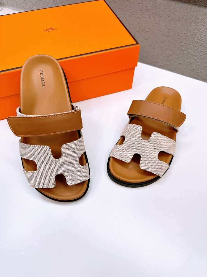 HERMÈS CHYPRE SANDALS 008 XM 052