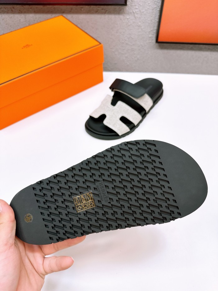 HERMÈS CHYPRE SANDALS 009 XM 052