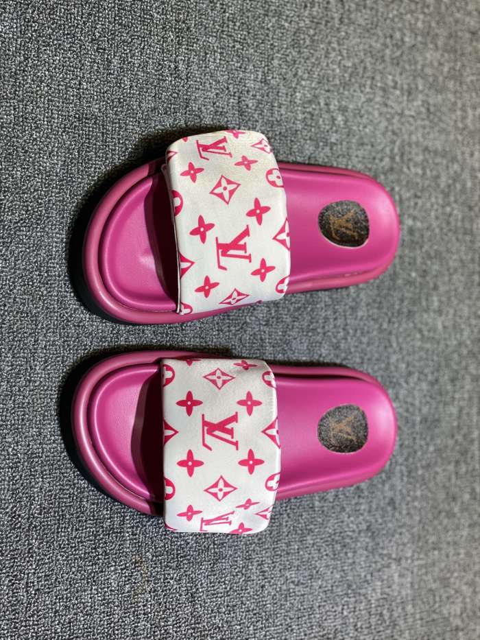 LV shoes 002 XM 561