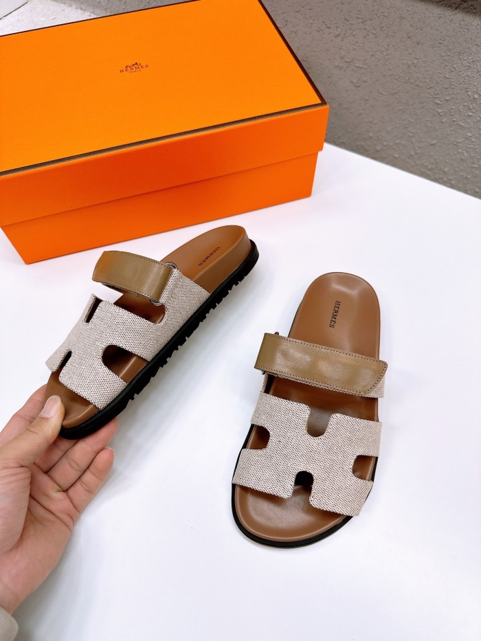 HERMÈS CHYPRE SANDALS 008 XM 052