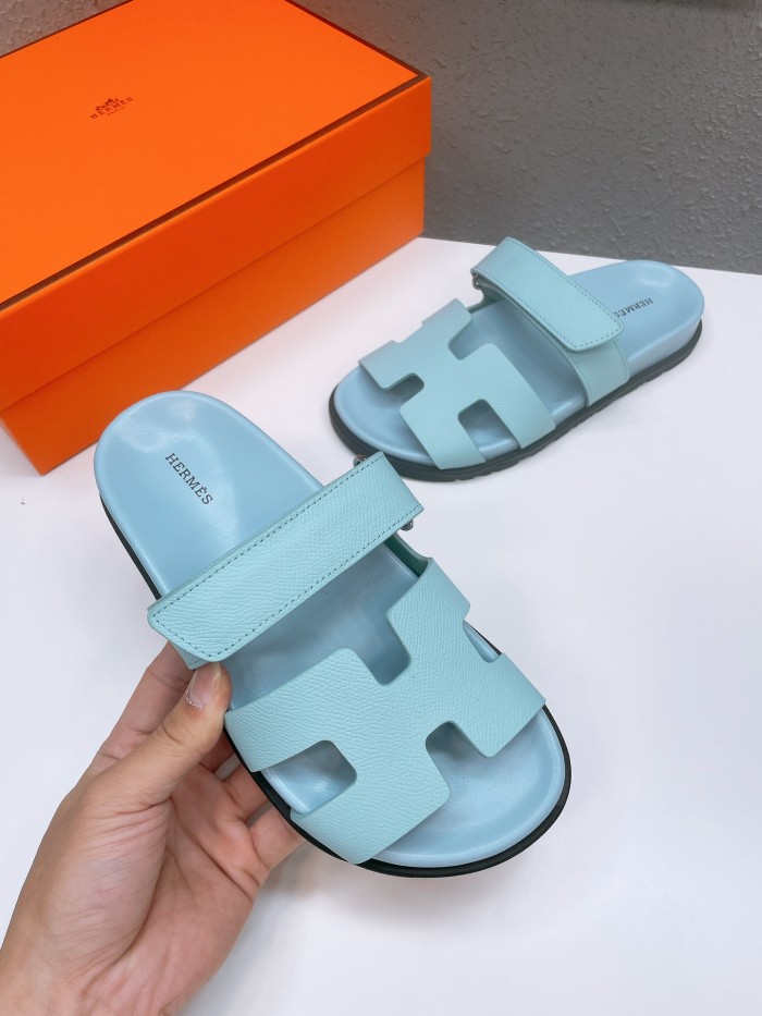 HERMÈS CHYPRE SANDALS 010 XM 052