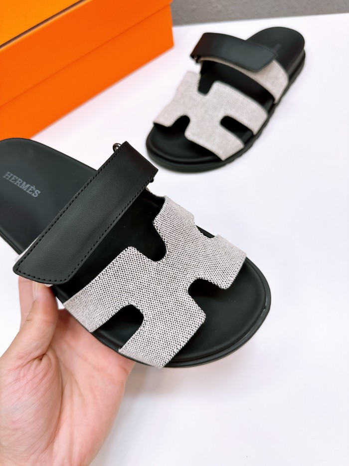 HERMÈS CHYPRE SANDALS 009 XM 052