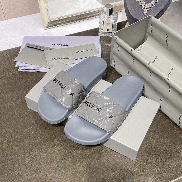 BALENCIAGA shoes 001 XM 531