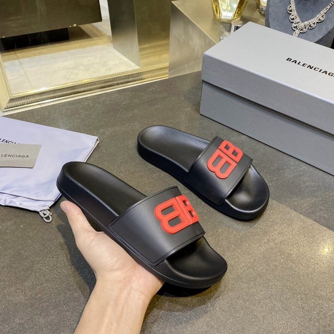BALENCIAGA shoes 003 XM 531
