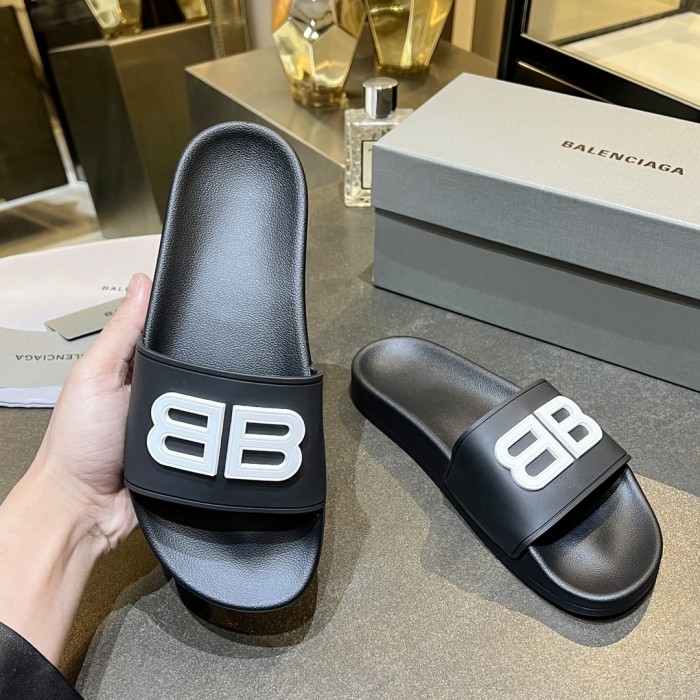 BALENCIAGA shoes 002 XM 031