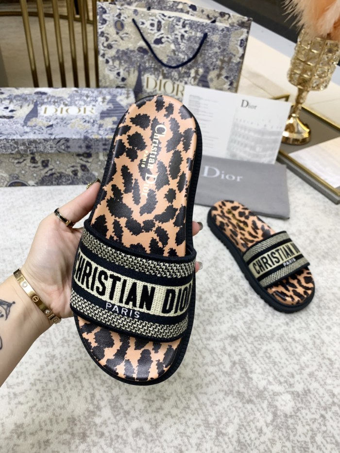 Dior shoes 008 XM 091